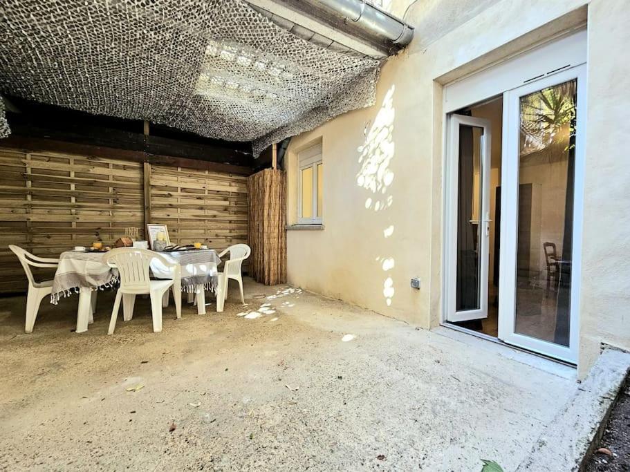 La Patio - Coeur De Ville - Clim Nimes Exterior foto